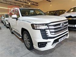 تۆیۆتا لاند کروزەر